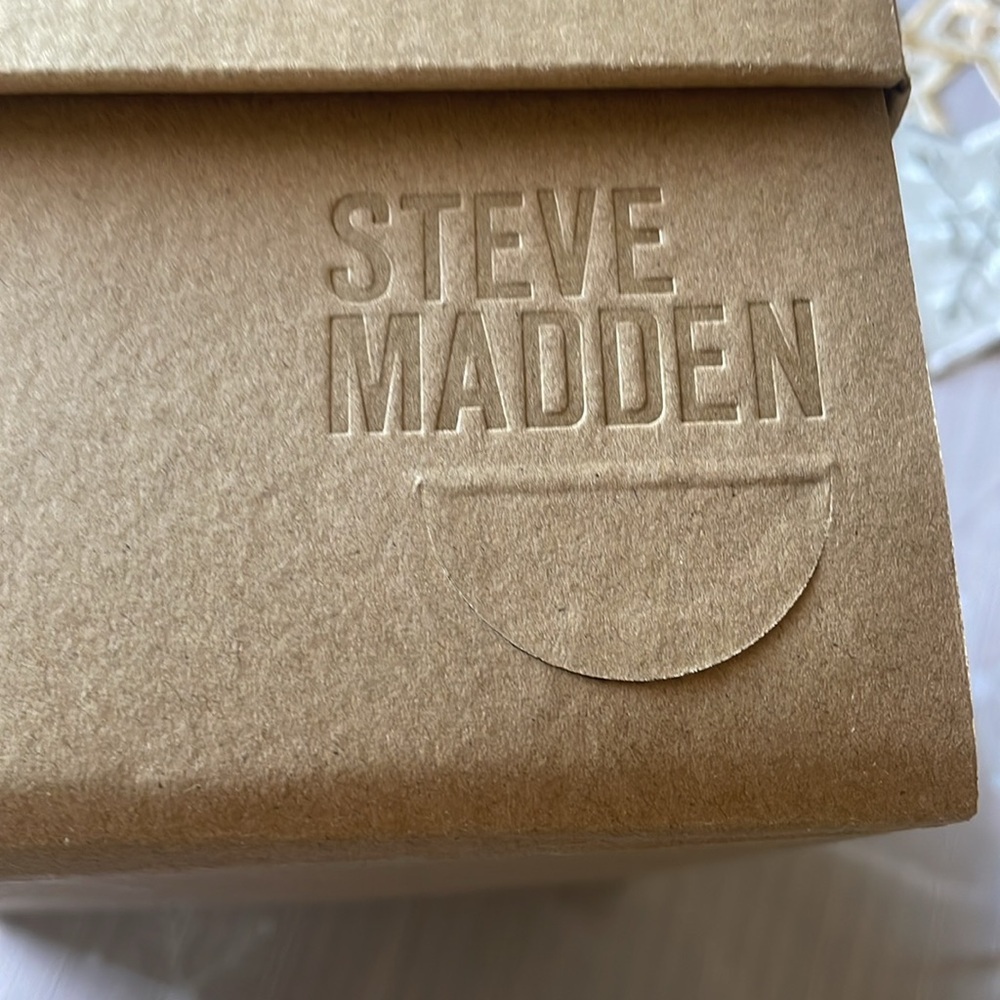 ♥️ Steve Madden♥️ Prema Sandal Braded Rhinestone size 7.5 - Picture 11 of 11